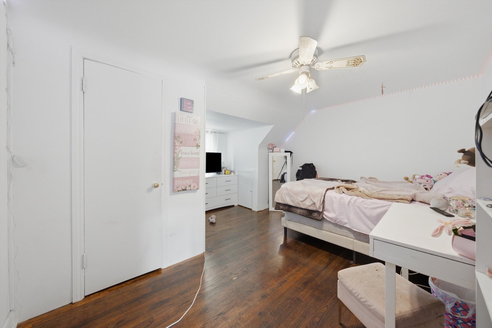 10941 Ridgeland Avenue Property Photo 11