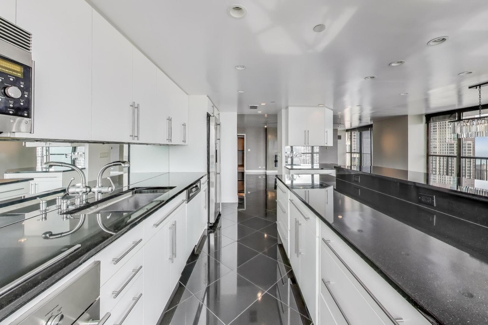 12618192 Property Photo 10