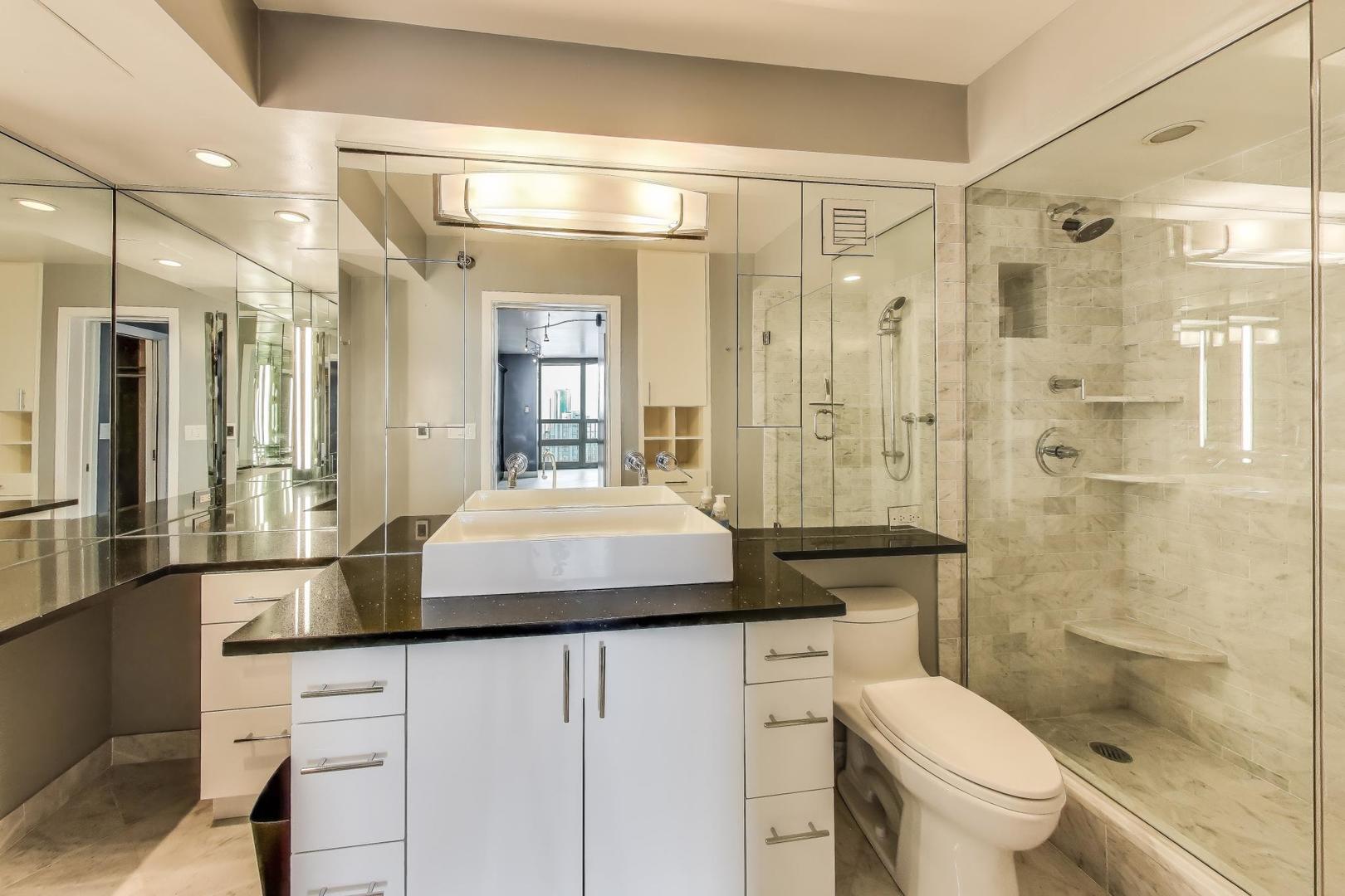 12618192 Property Photo 15
