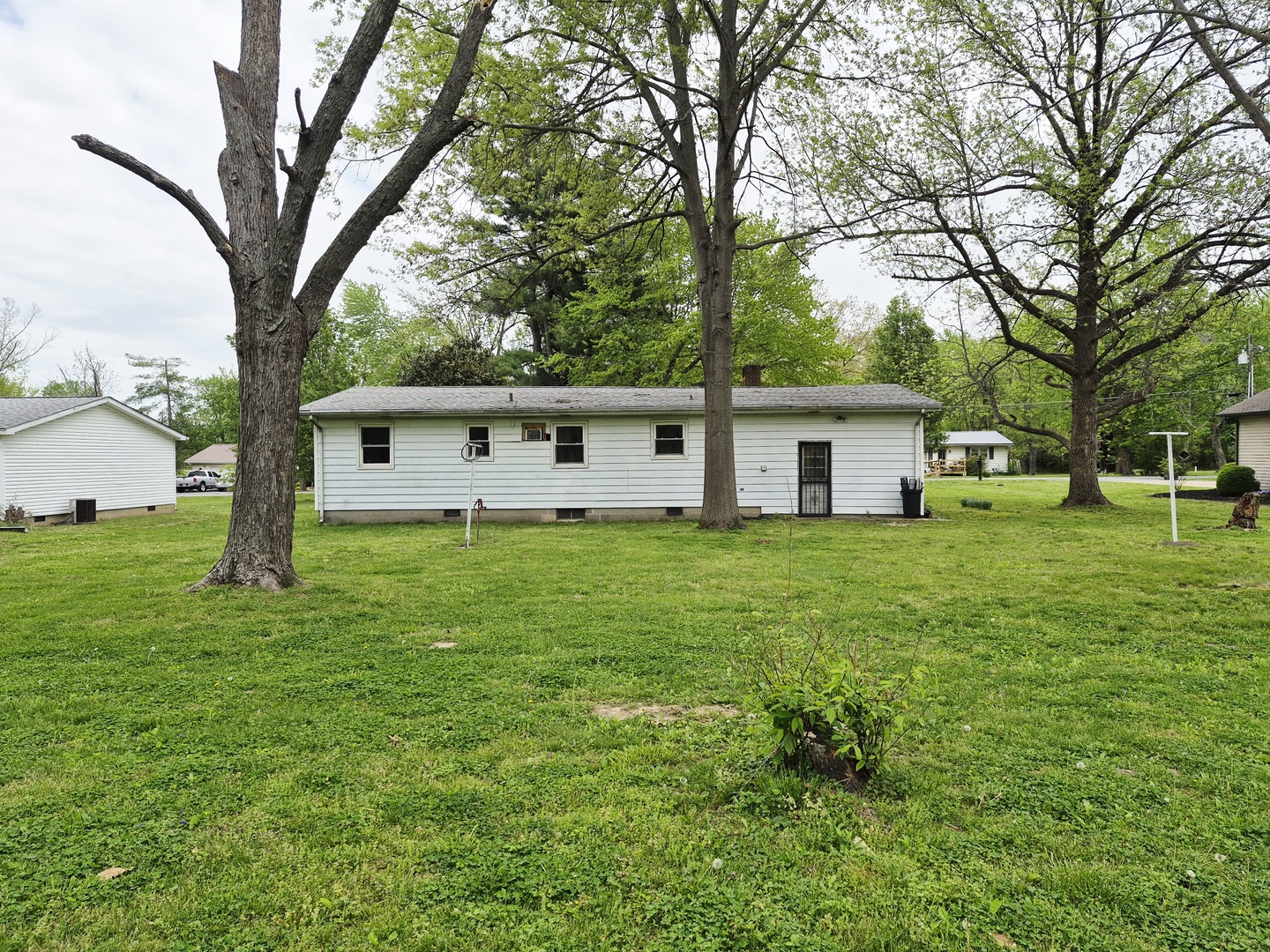 817 S 3rd Street Property Photo 3