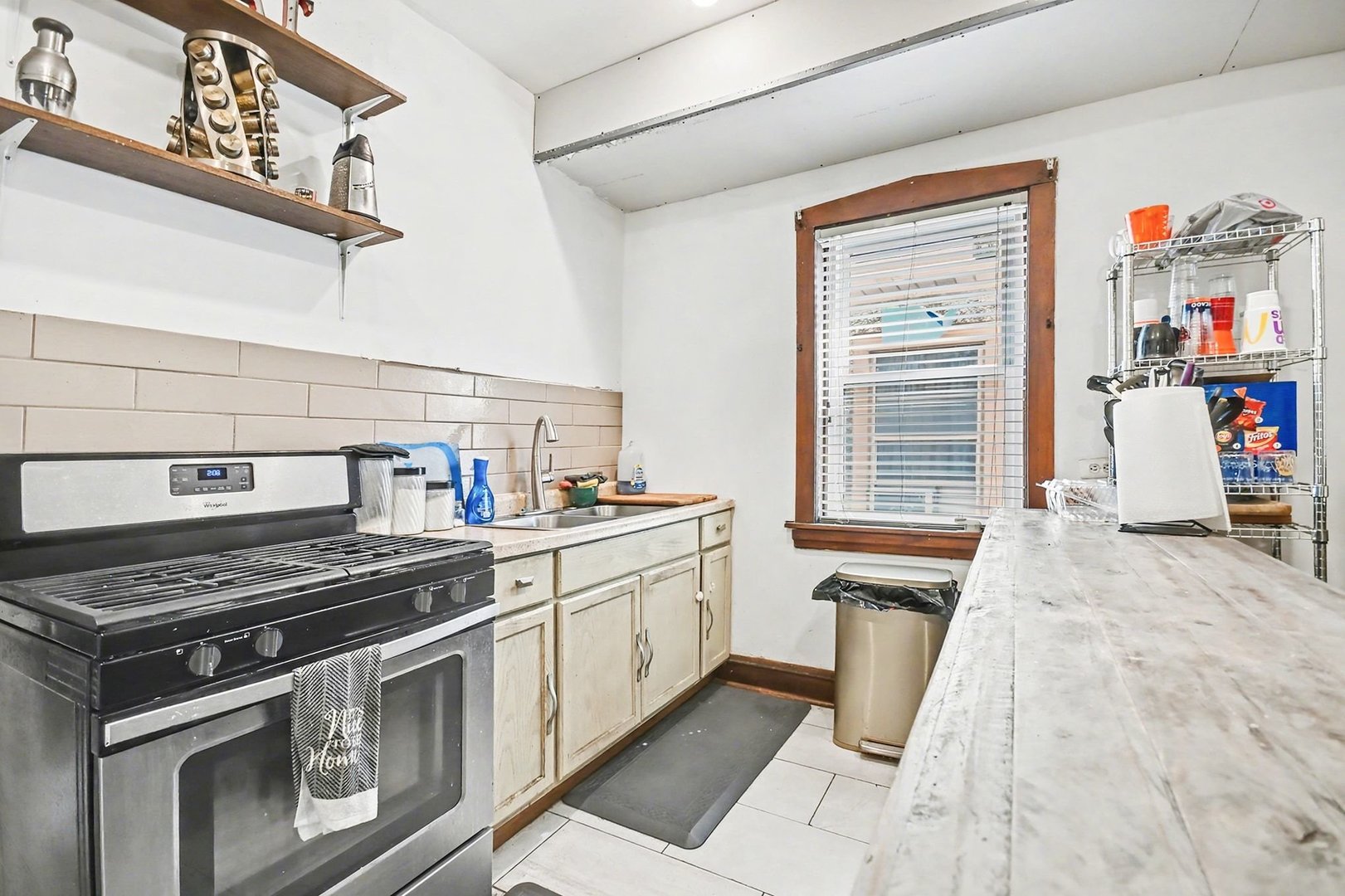1216 N Mason Avenue Property Photo 8