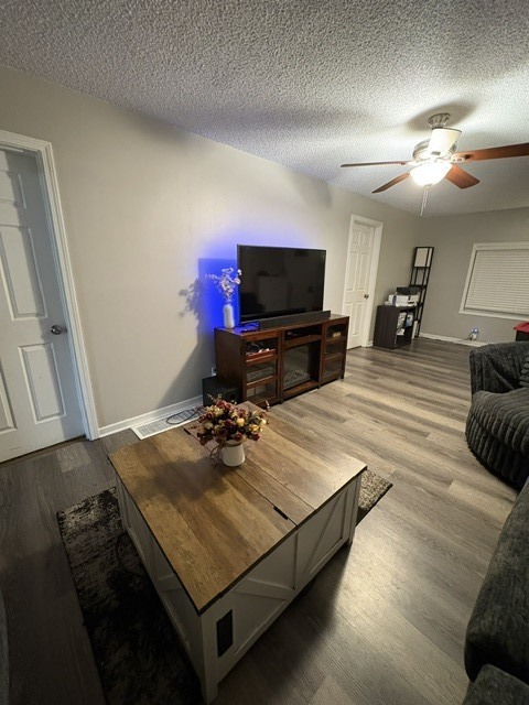 1424 N 14th Street Property Photo 4