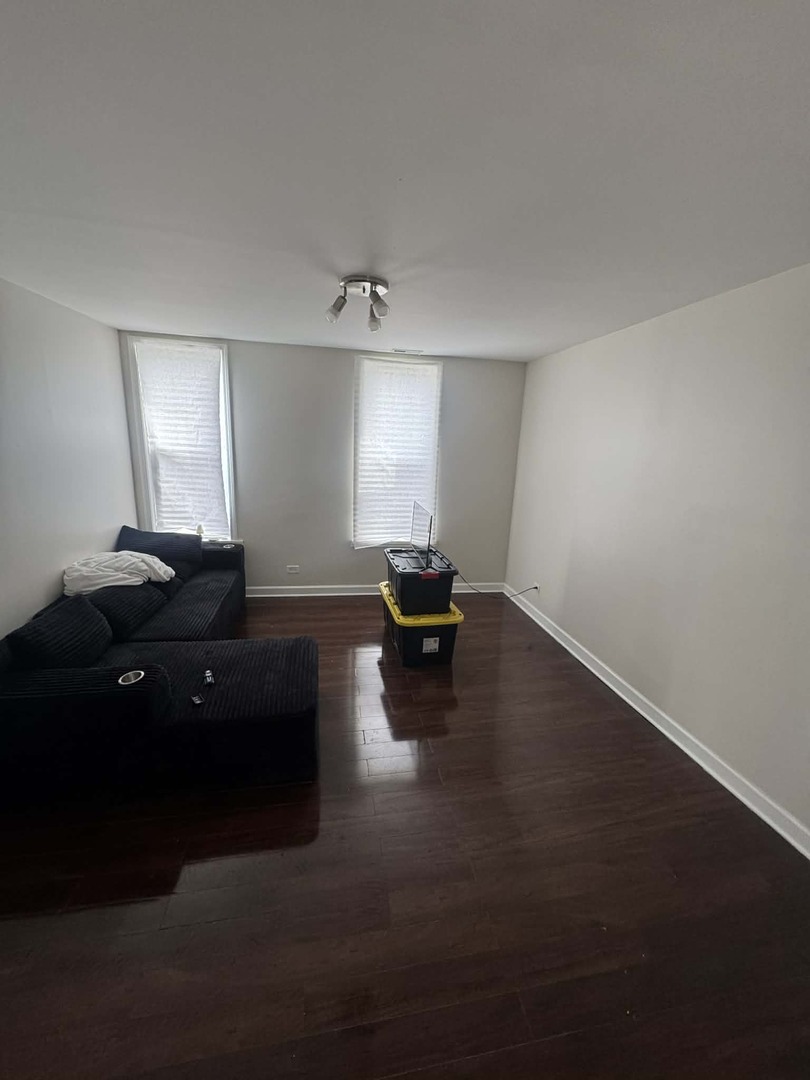 9710 S Genoa Avenue Property Photo 5