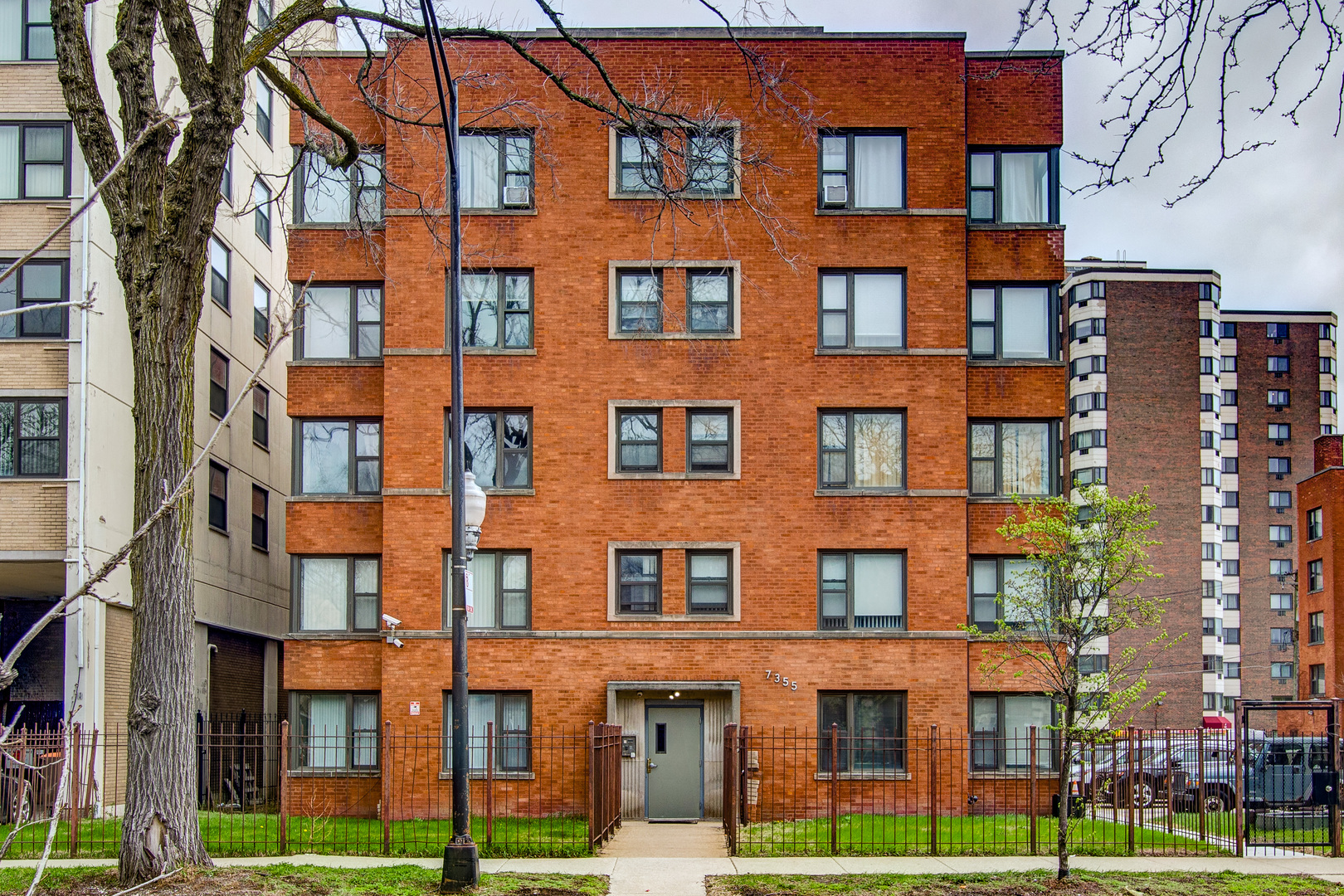 7355 S South Shore Drive 305 Property Photo 1
