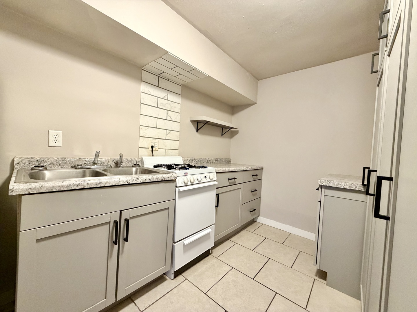 915 Market Street Property Photo 16