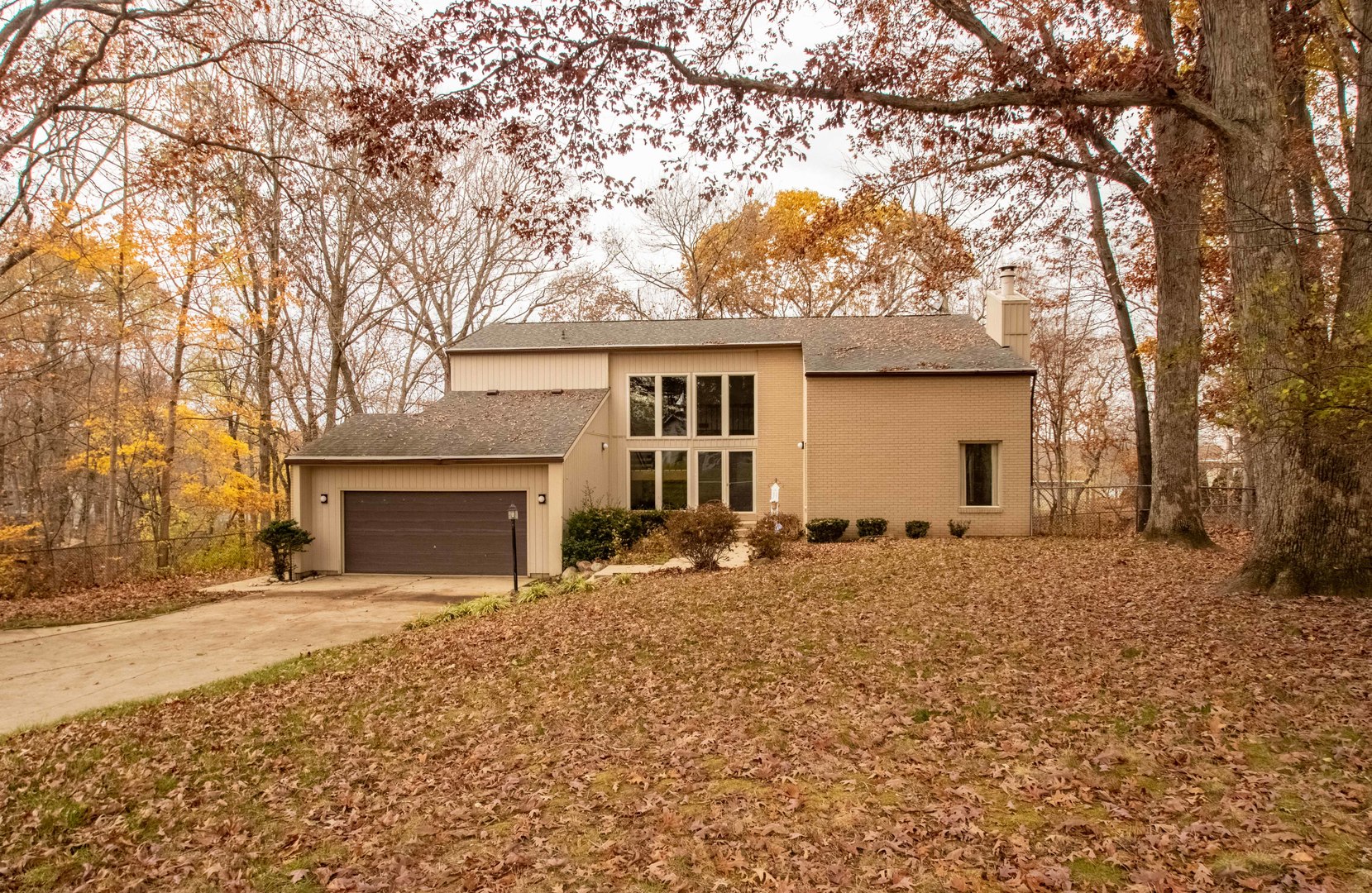 1139 Lakeridge Road Property Photo 1