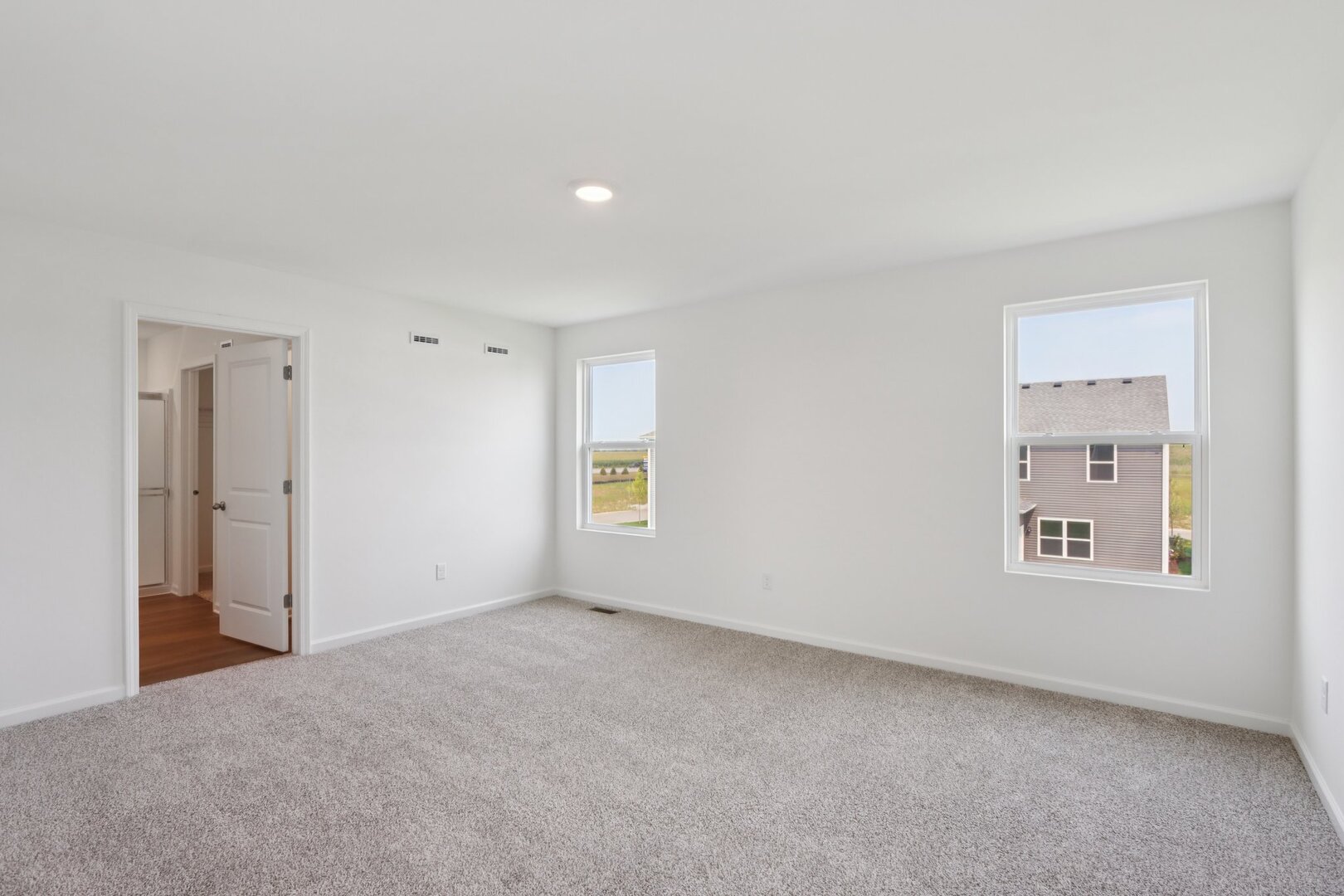 6719 Applegate Drive Property Photo 9