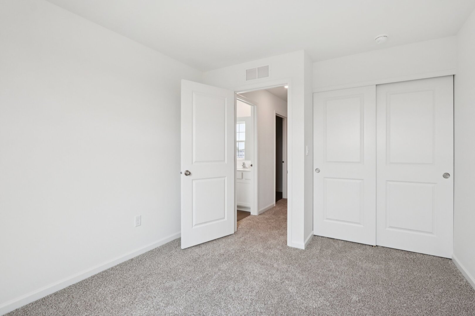 6719 Applegate Drive Property Photo 19