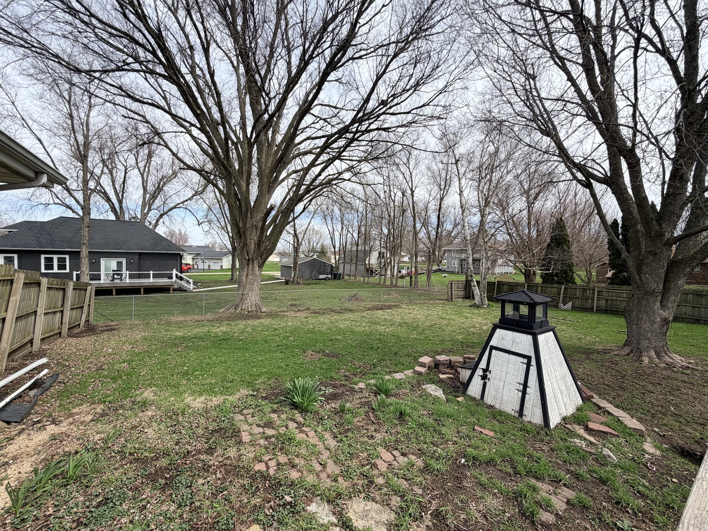 734 1st Street Property Photo 26