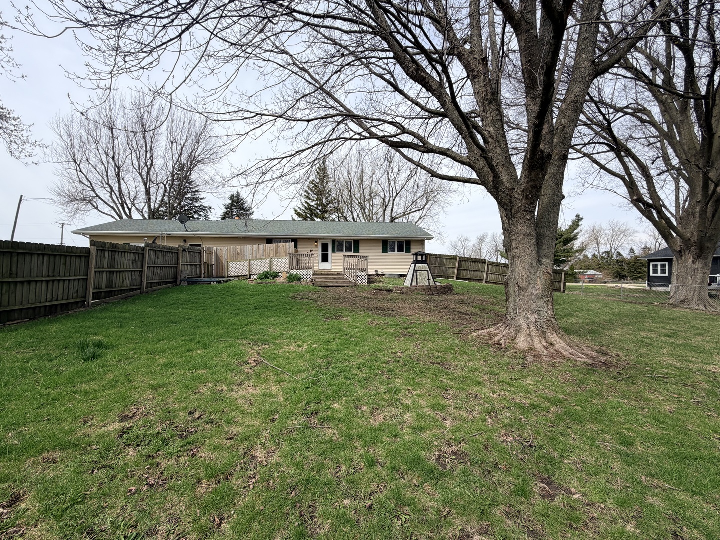 734 1st Street Property Photo 27