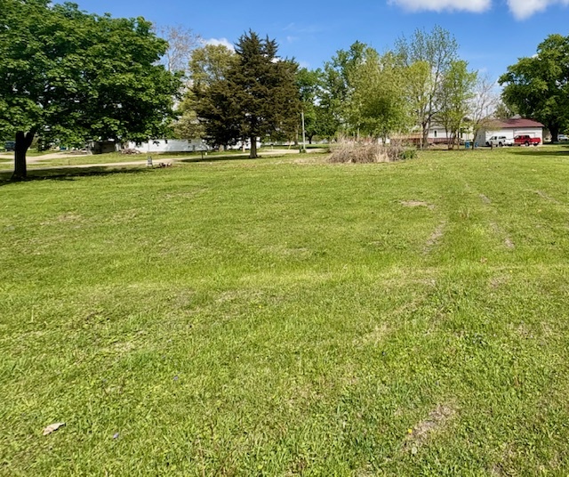 211 S Appleton Avenue Property Photo 1
