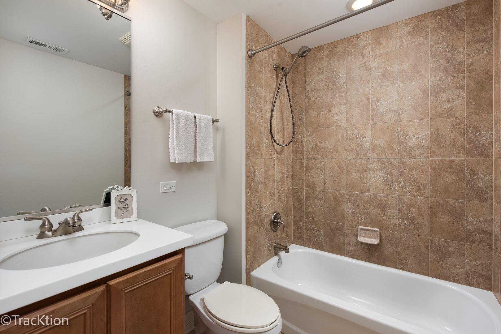 310 S Main Street 202 Property Photo 10
