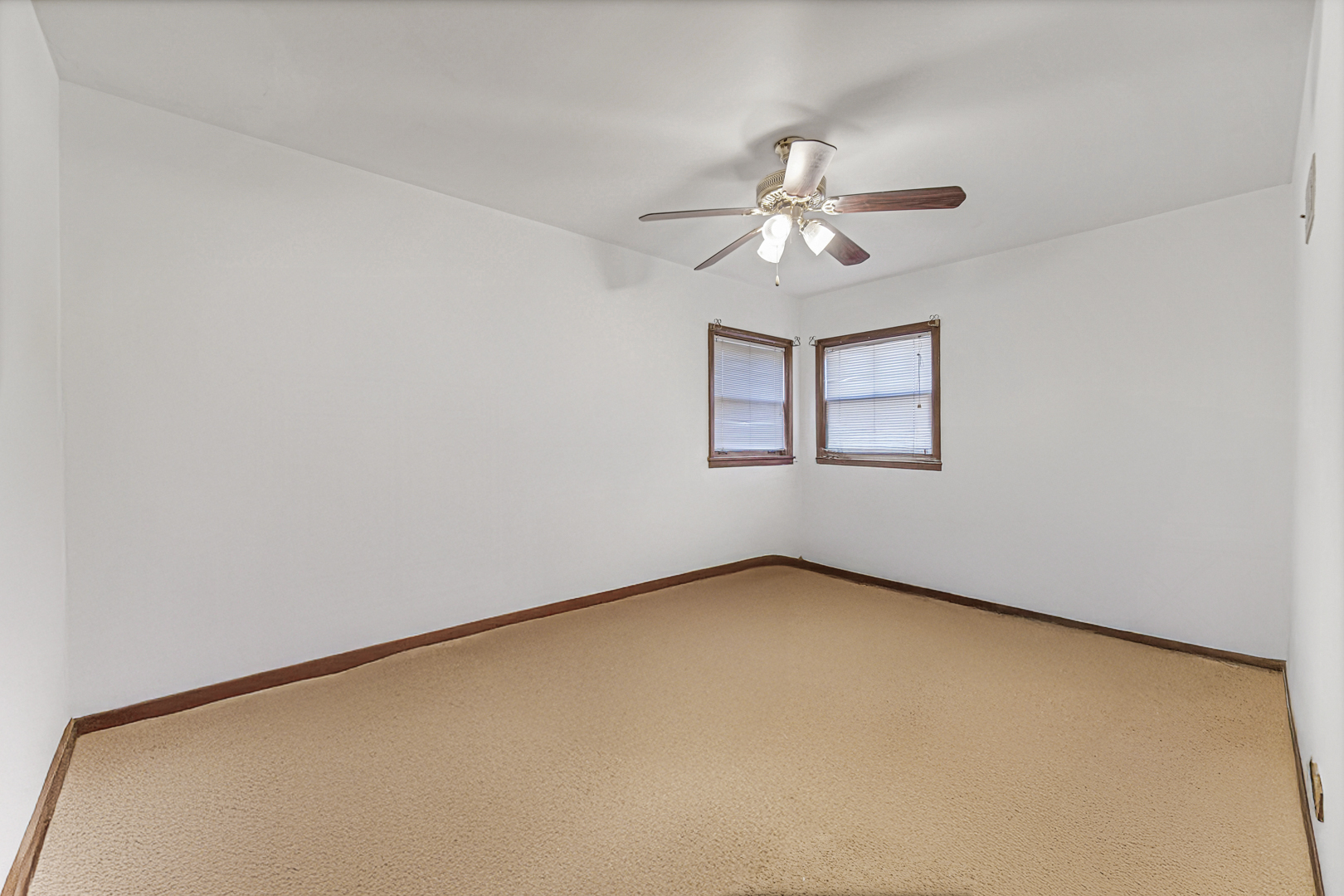 8713 S Washtenaw Avenue Property Photo 29