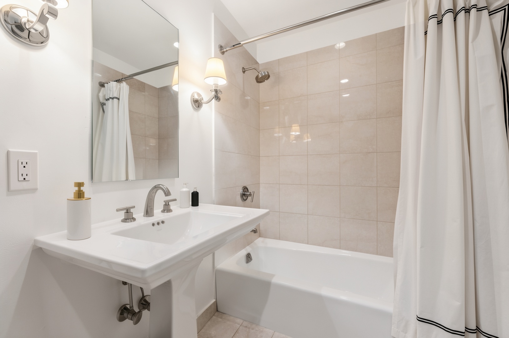 401 N Wabash Avenue 74f Property Photo 14