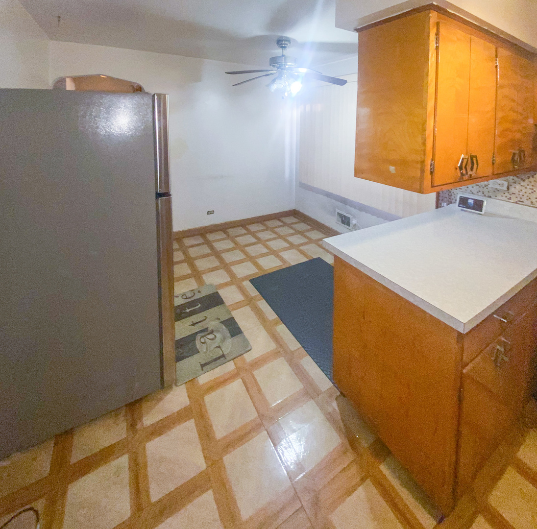 12632 S Emerald Avenue Property Photo 10