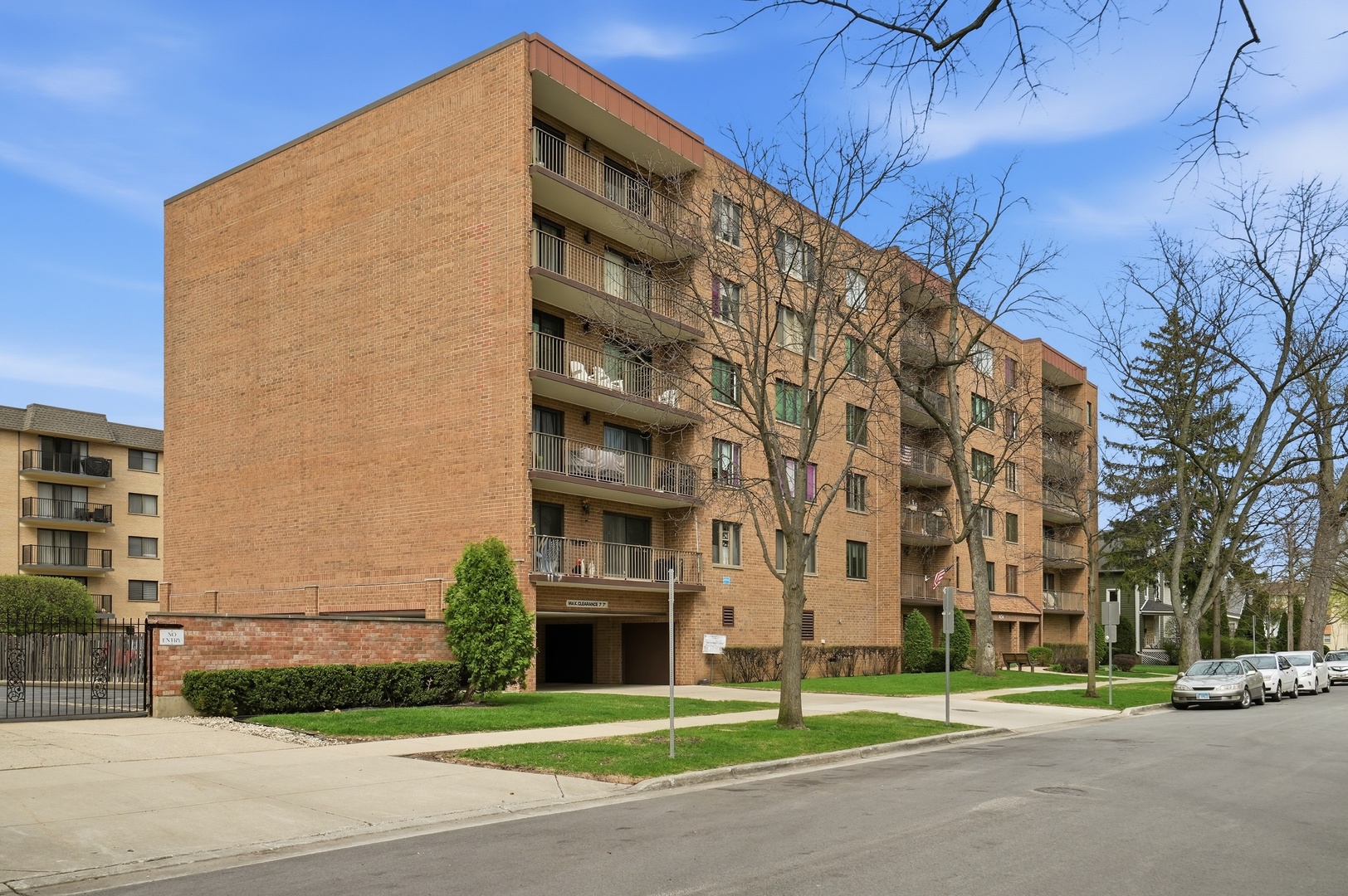 1454 Ashland Avenue 305 Property Photo 3