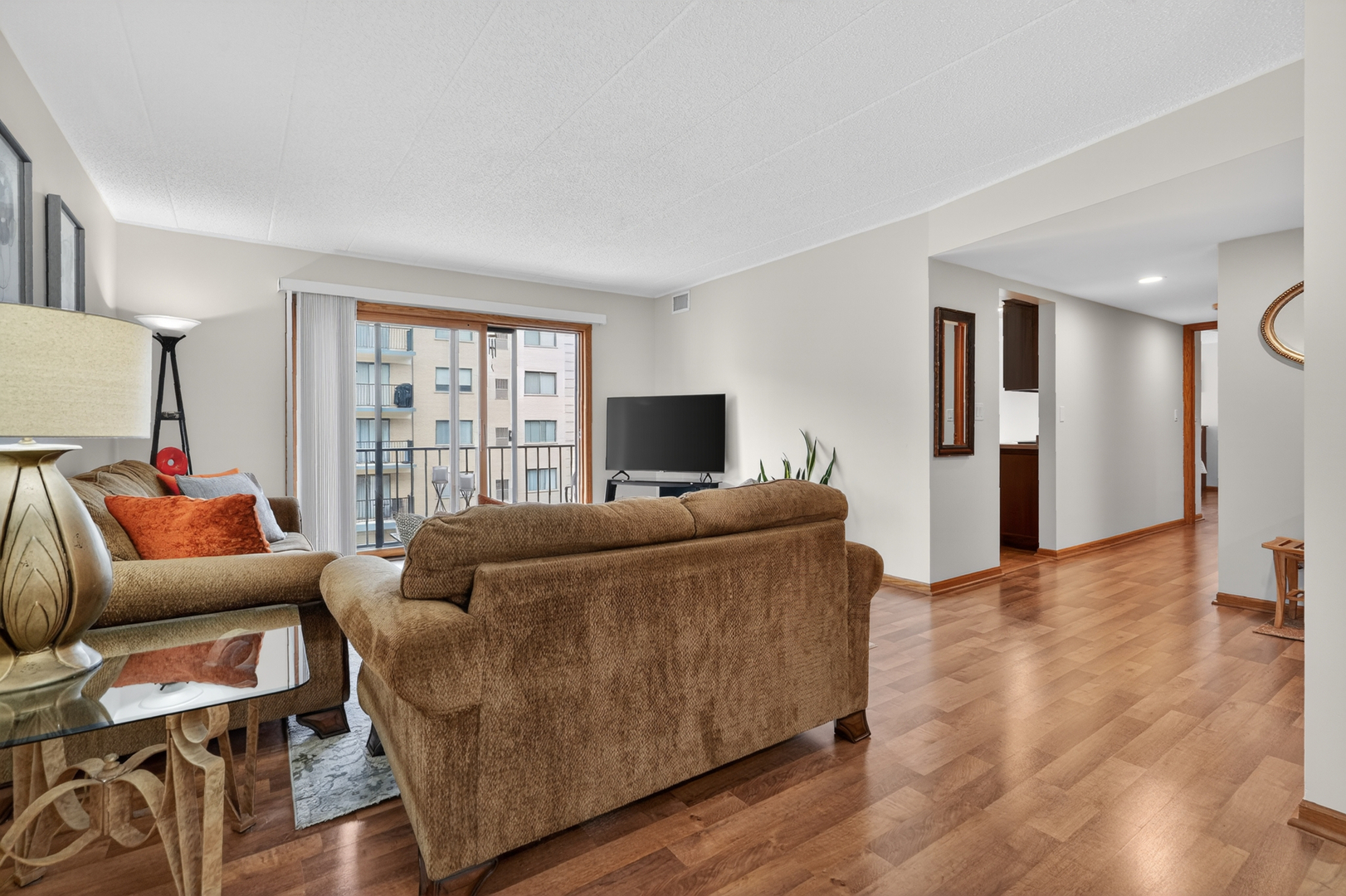 1454 Ashland Avenue 305 Property Photo 7