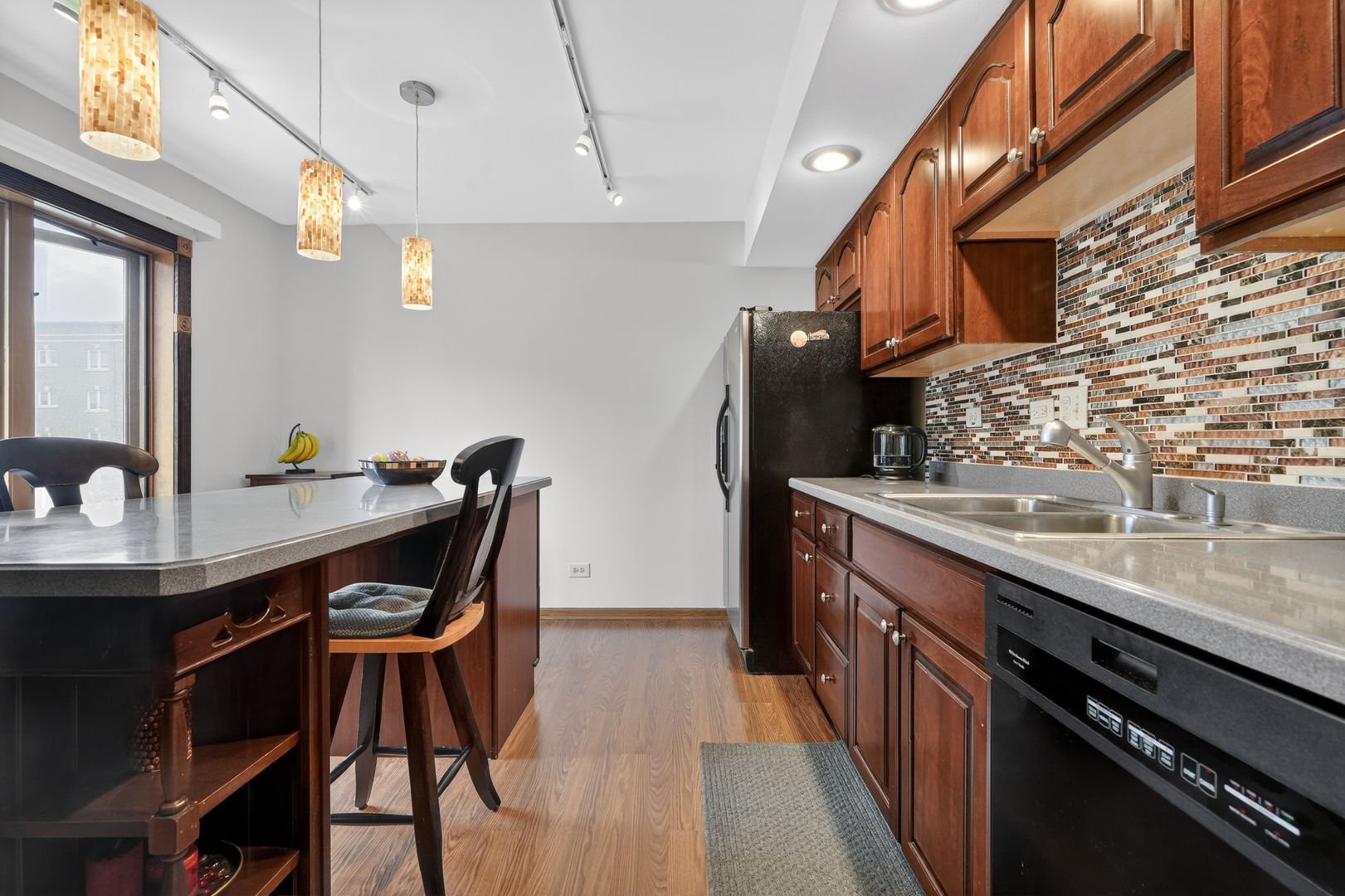 1454 Ashland Avenue 305 Property Photo 11