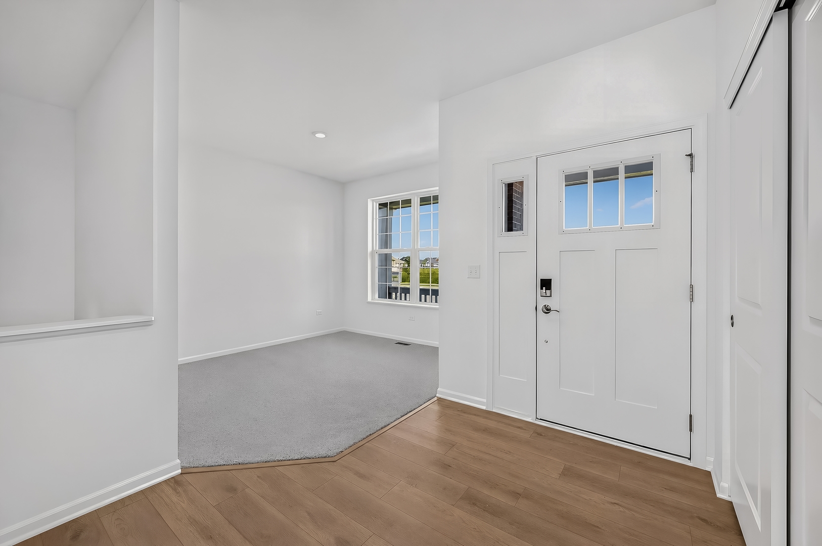 15050 S Darr Drive Property Photo 3