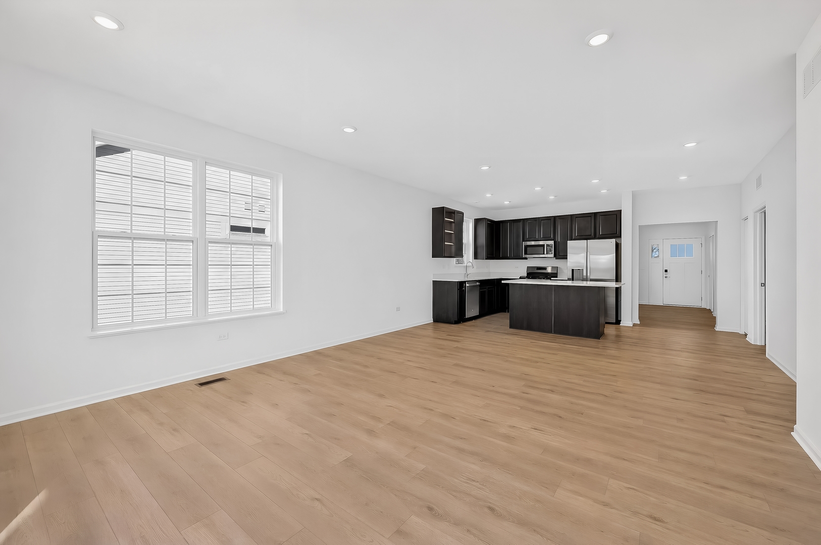15050 S Darr Drive Property Photo 4
