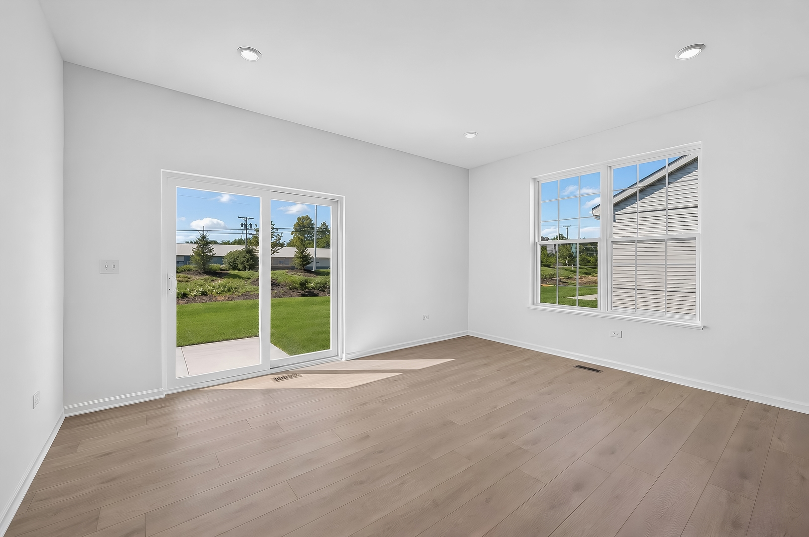 15050 S Darr Drive Property Photo 6