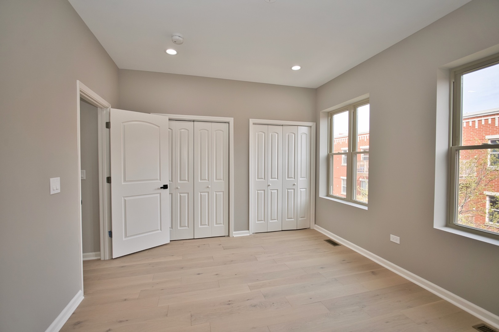 350 E Eastgate Place Property Photo 18