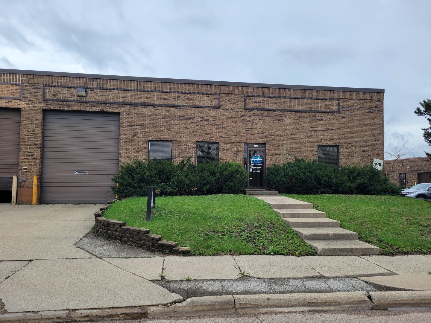 4175 Grove Avenue Property Photo 1