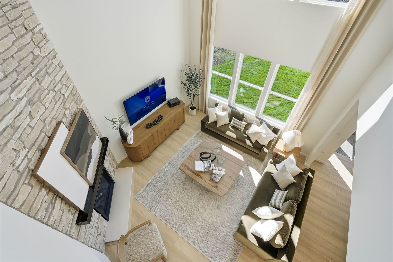 660 Redtop Way Property Photo 11