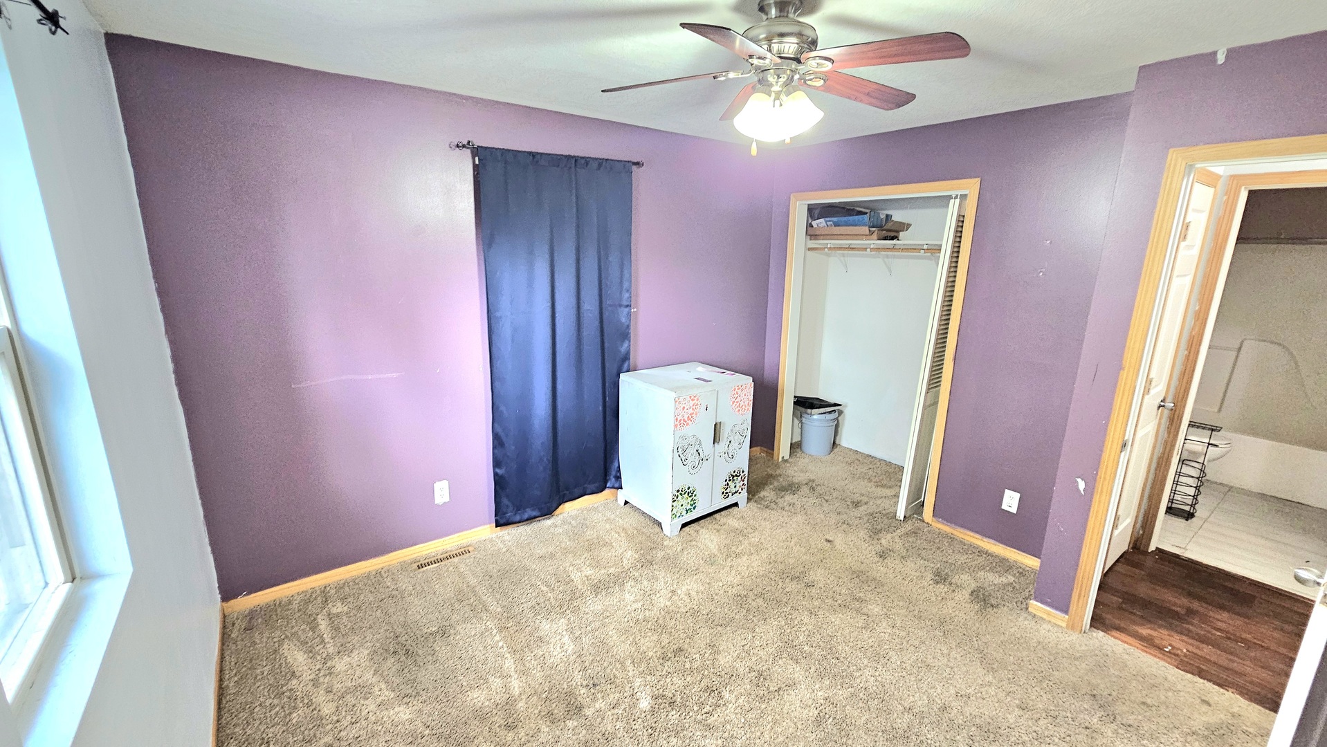 1100 S Lincoln Avenue Property Photo 15