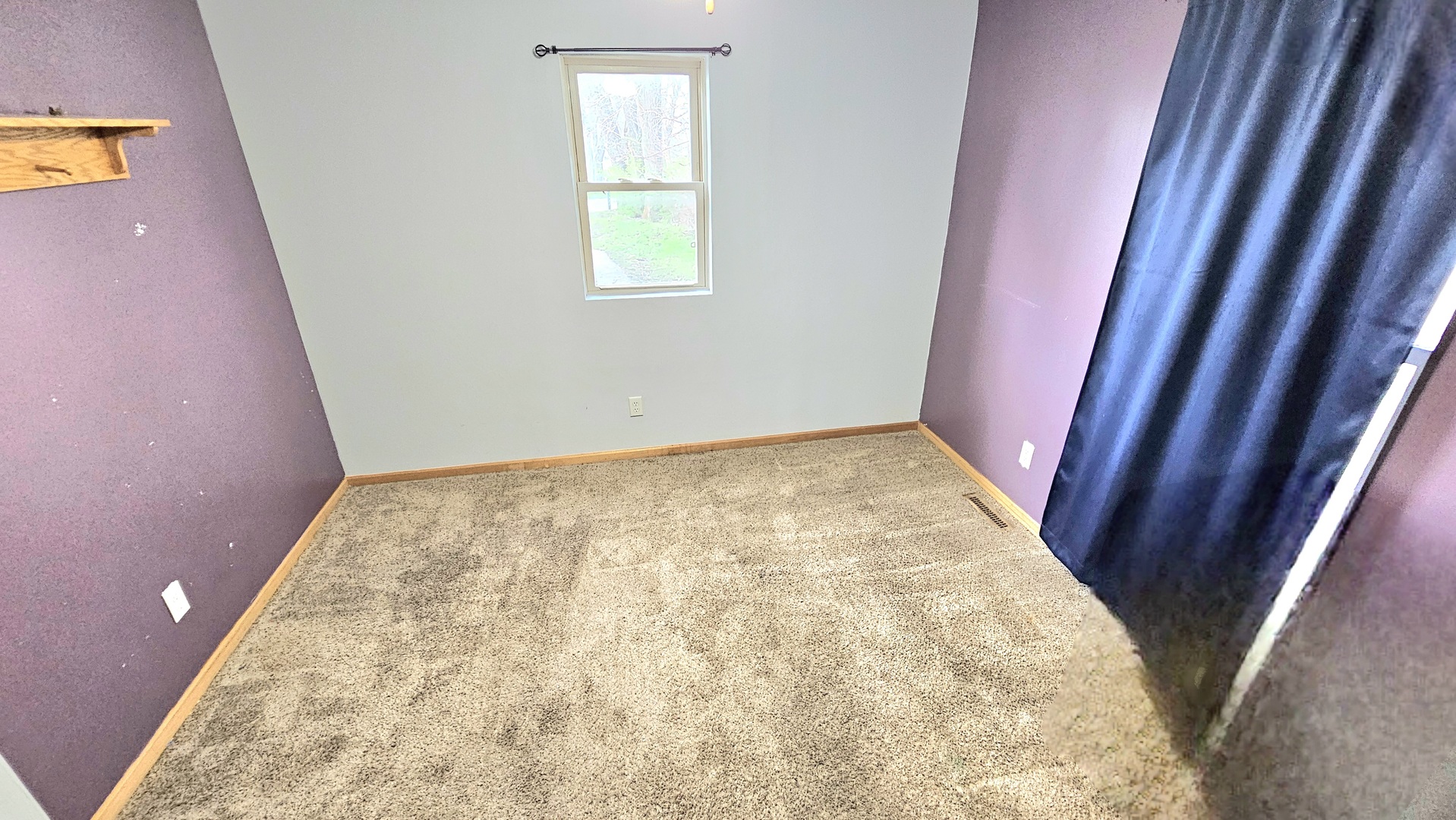 1100 S Lincoln Avenue Property Photo 18