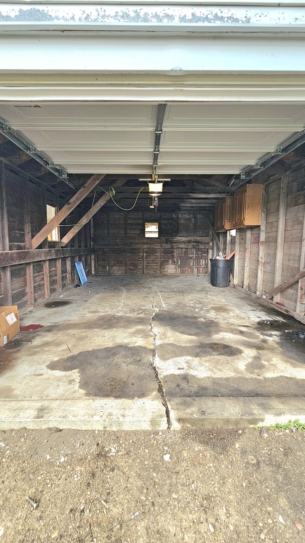1100 S Lincoln Avenue Property Photo 26
