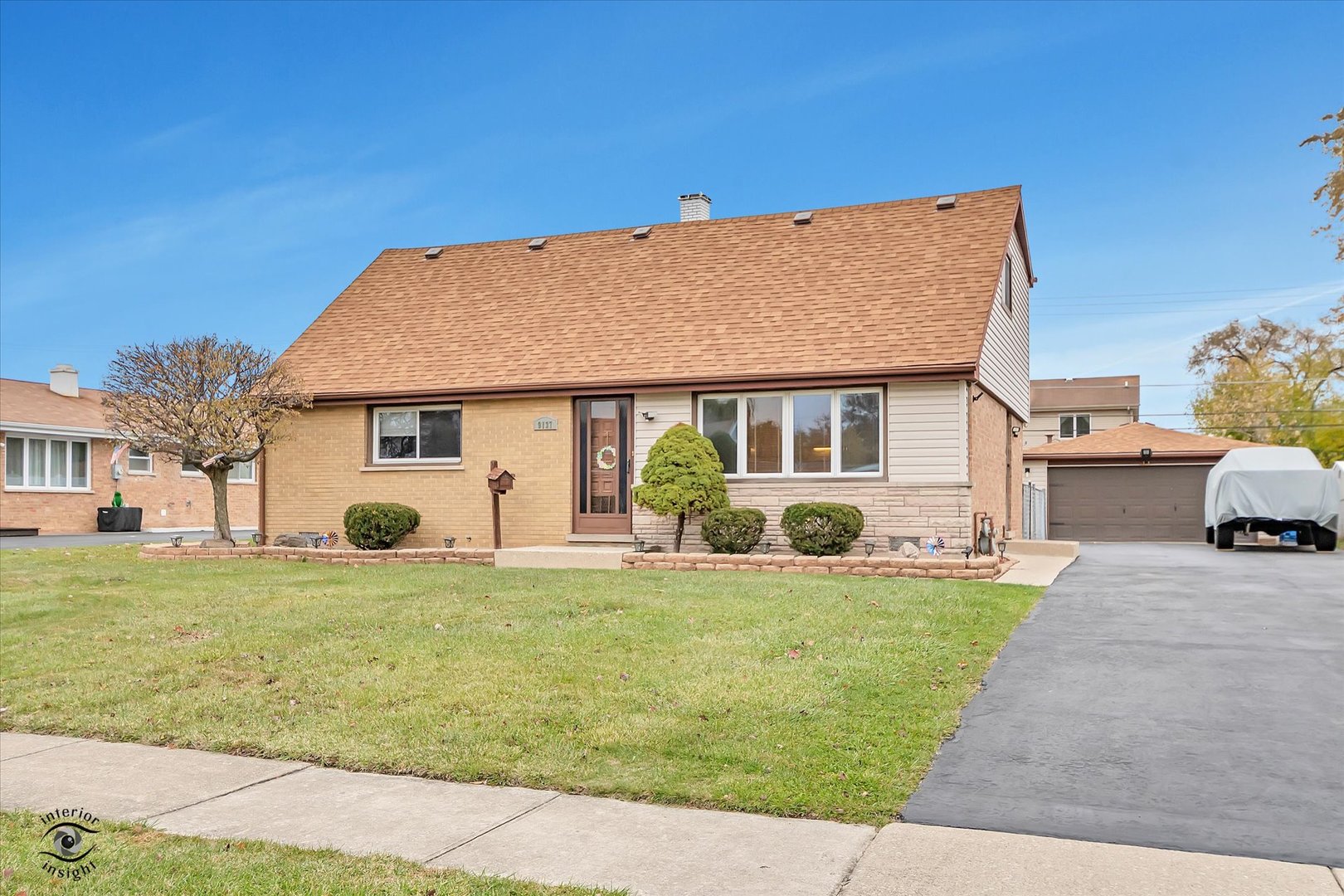 9137 Orchard Lane Property Photo 1
