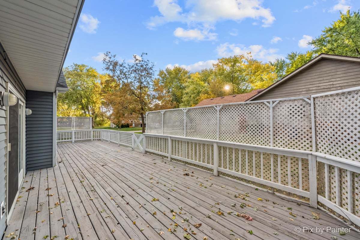 1045 Linda Lane Property Photo 16