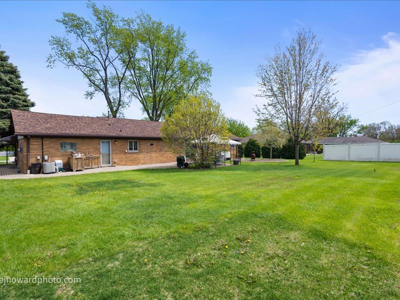 12524 S 71st Court Property Photo 21