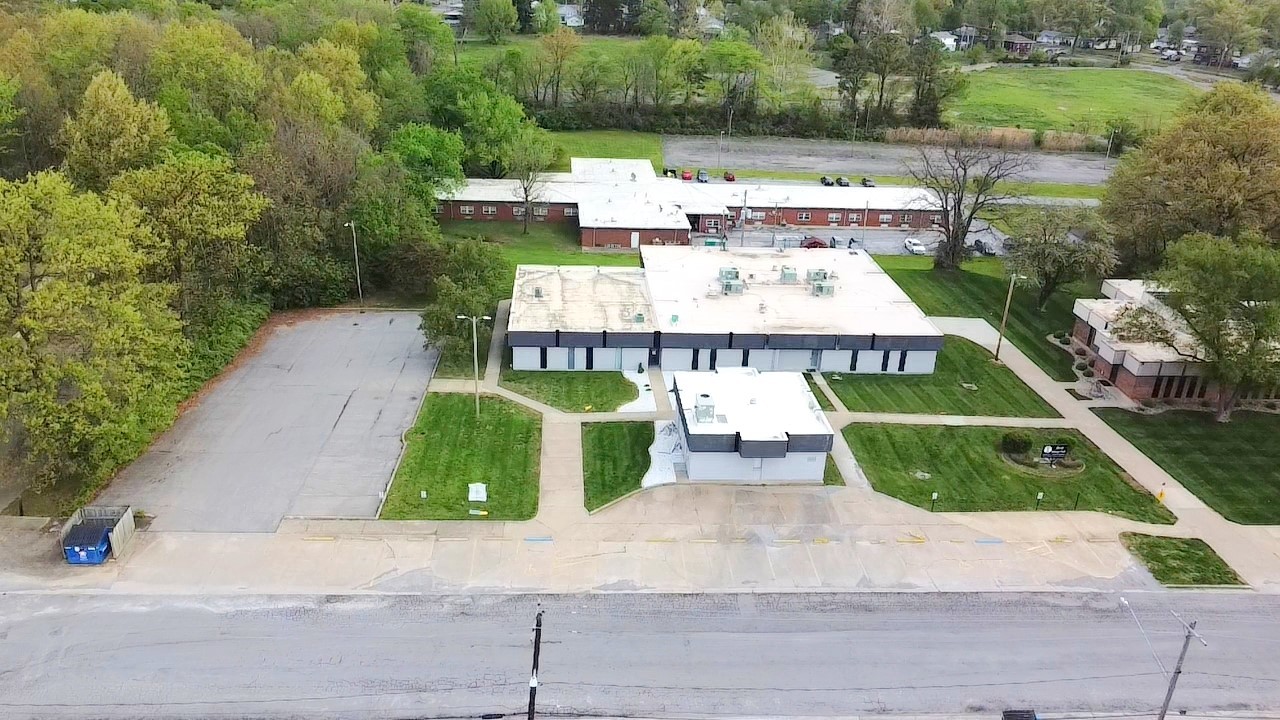 1708 Jefferson Avenue Property Photo 3