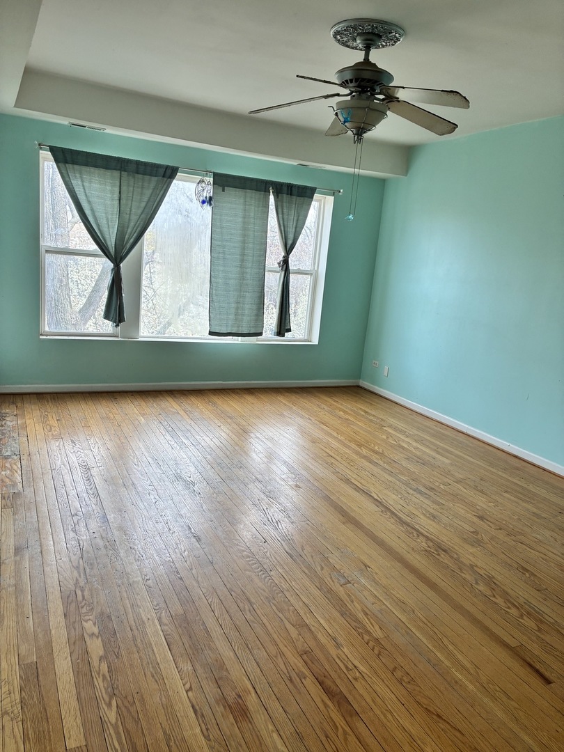 6852 S Dante Avenue 3e Property Photo 4