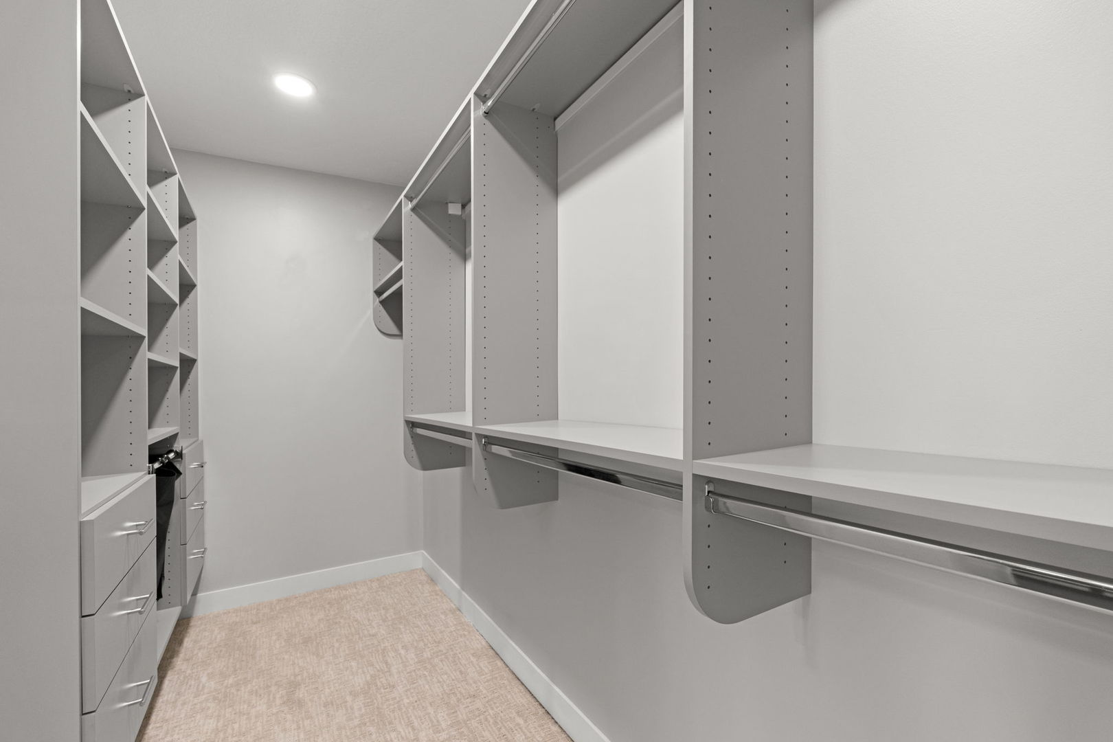 218 Bluff Boulevard Property Photo 22
