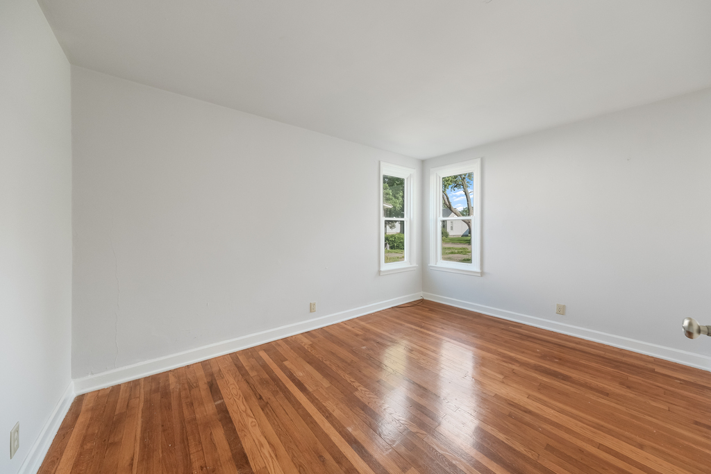 313 E Pembroke Street Property Photo 12