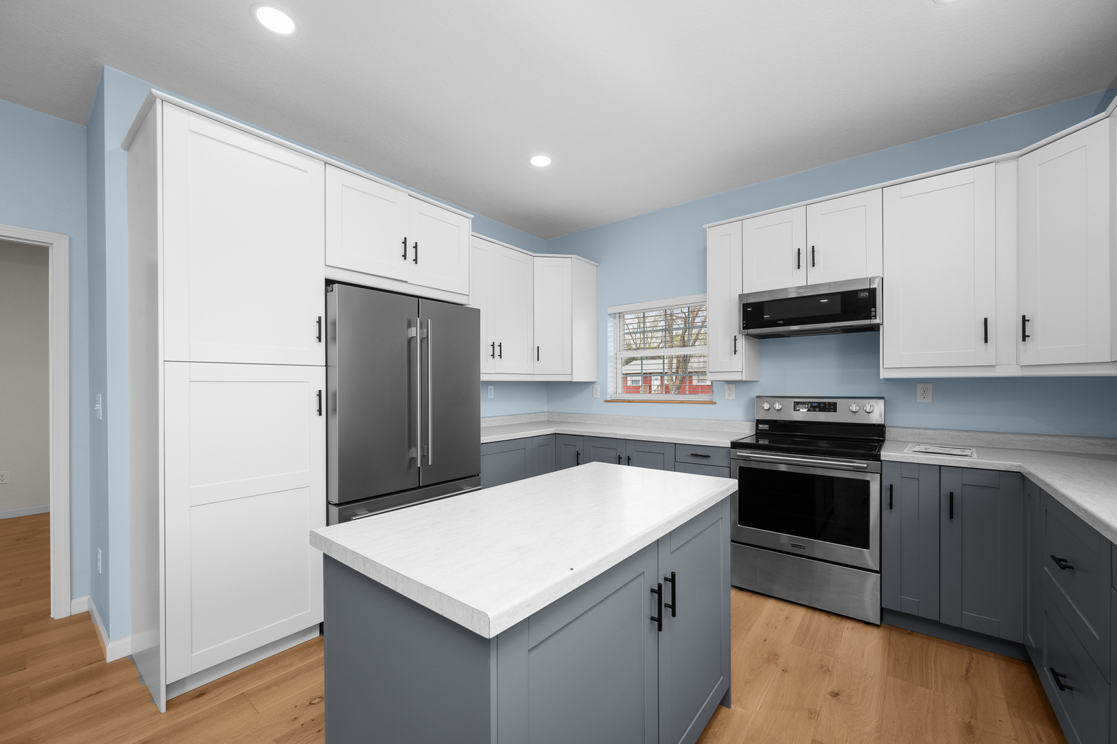 317 S. Walnut Street Property Photo 8
