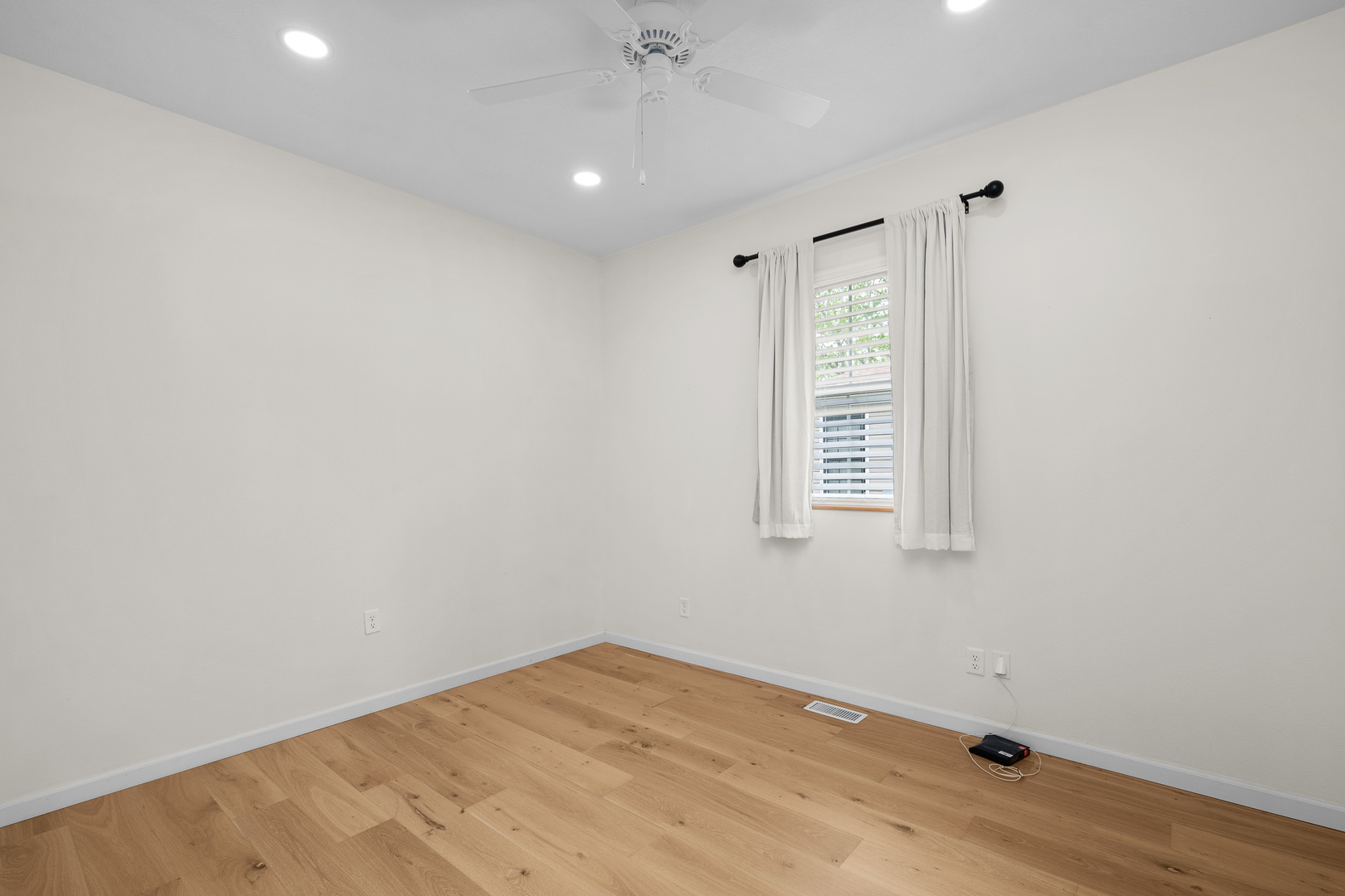 317 S. Walnut Street Property Photo 23