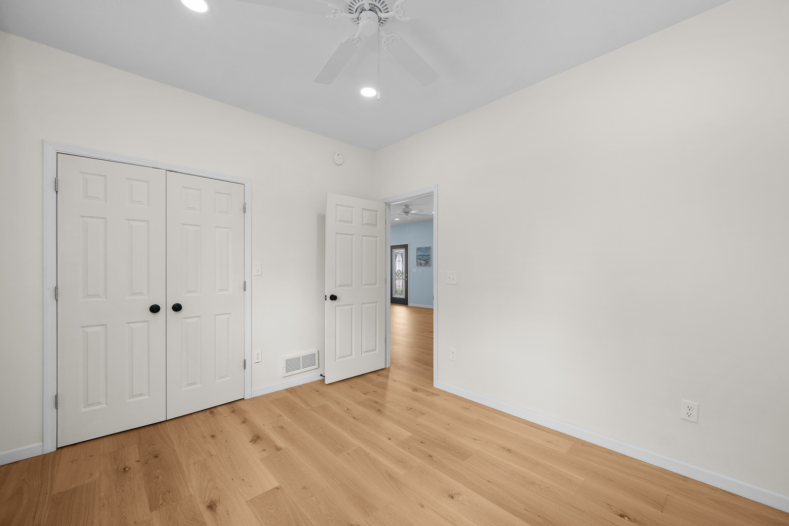 317 S. Walnut Street Property Photo 24