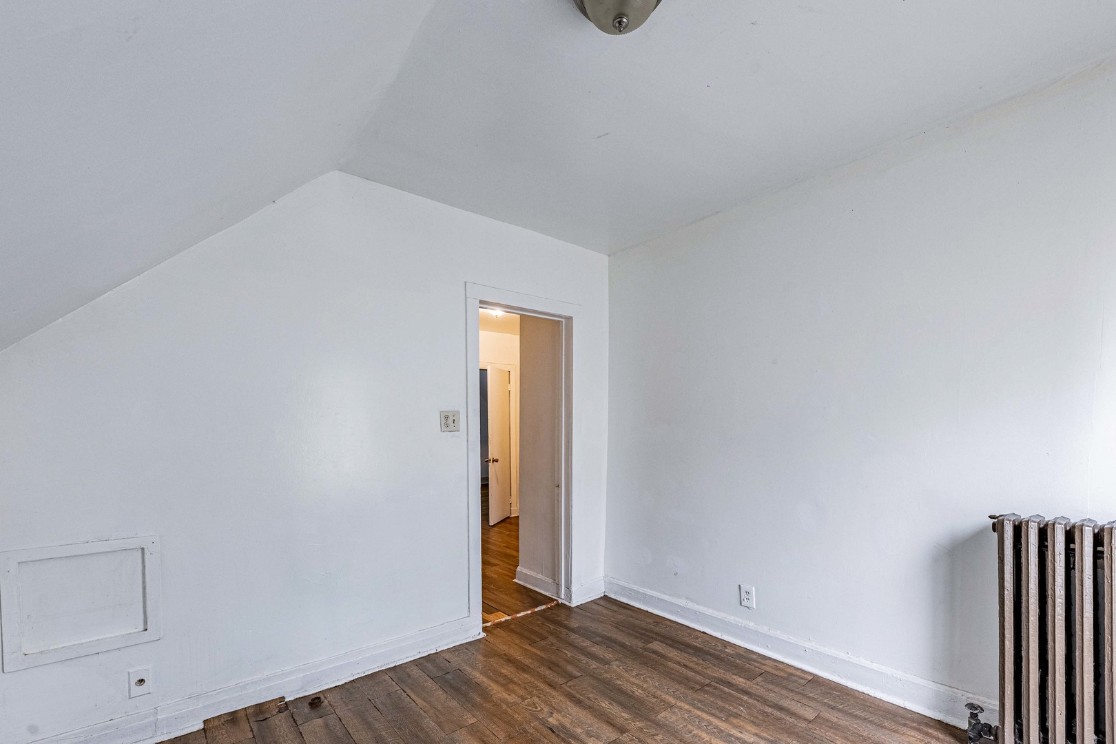 7526 S Merrill Avenue Property Photo 15