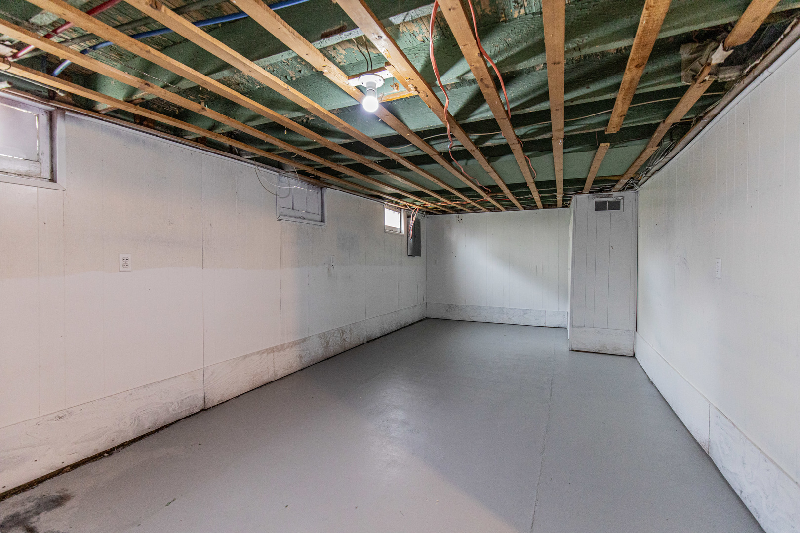 512 W Chestnut Street Property Photo 13