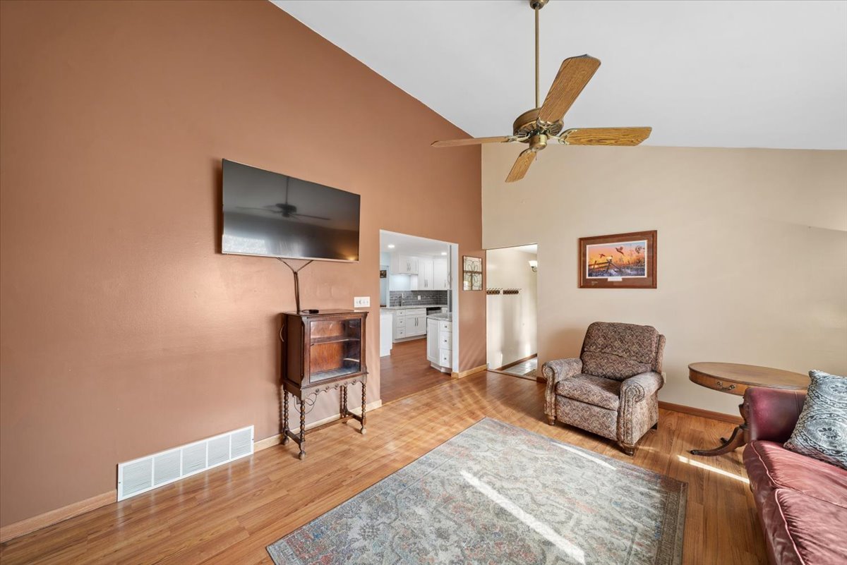 2 Division Street Property Photo 14