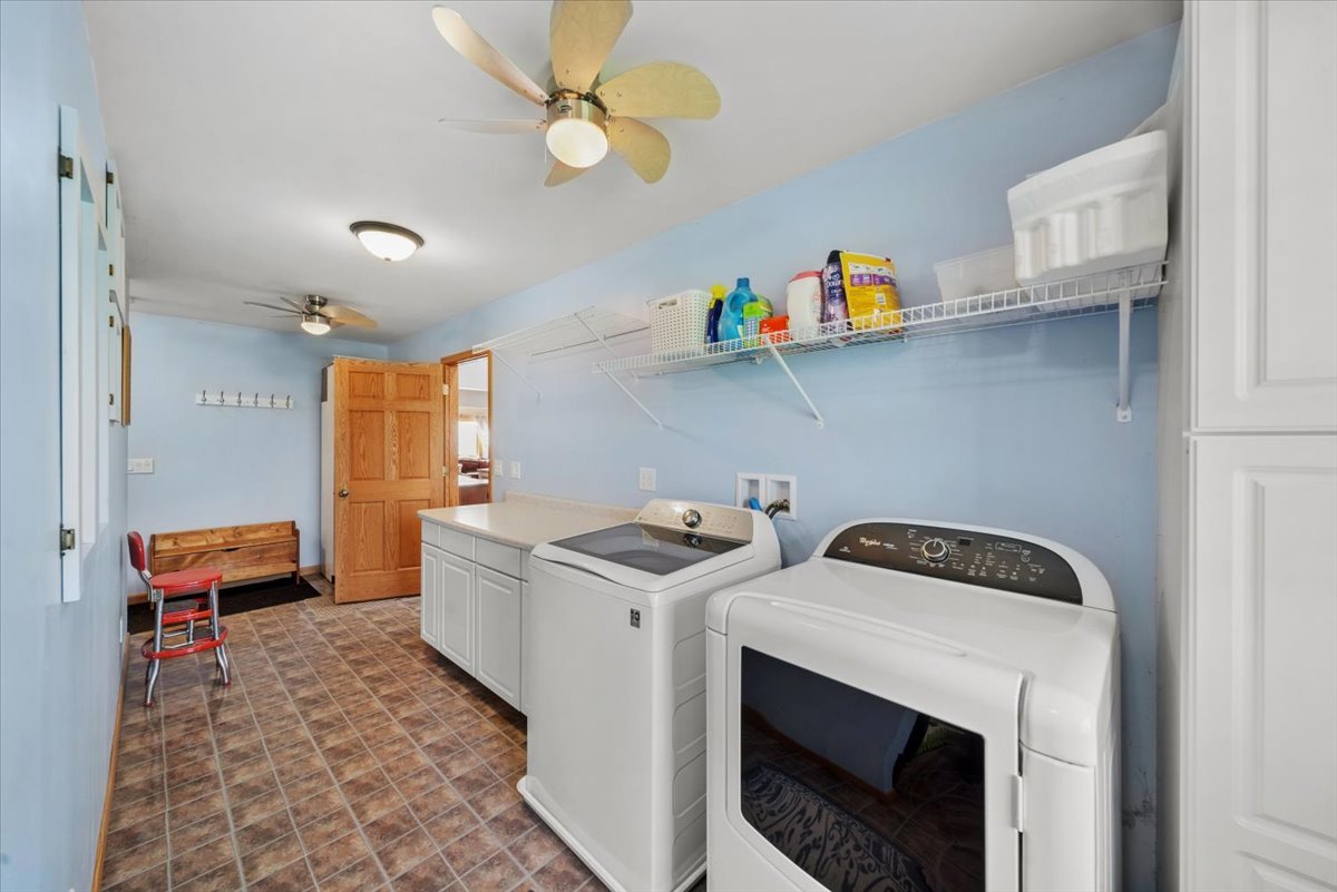 2 Division Street Property Photo 27
