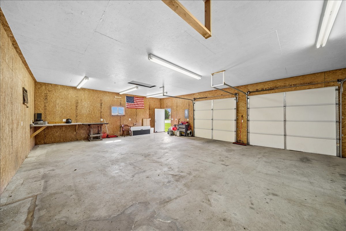 2 Division Street Property Photo 38