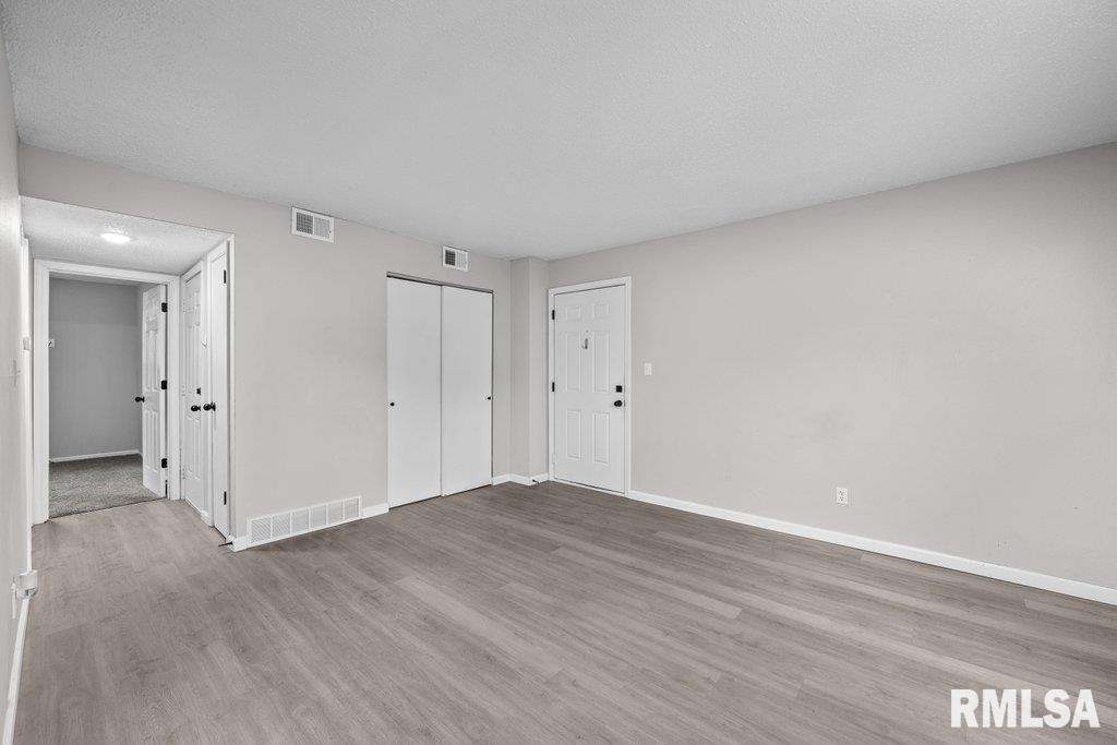 3536 Heatherton Drive Property Photo 8