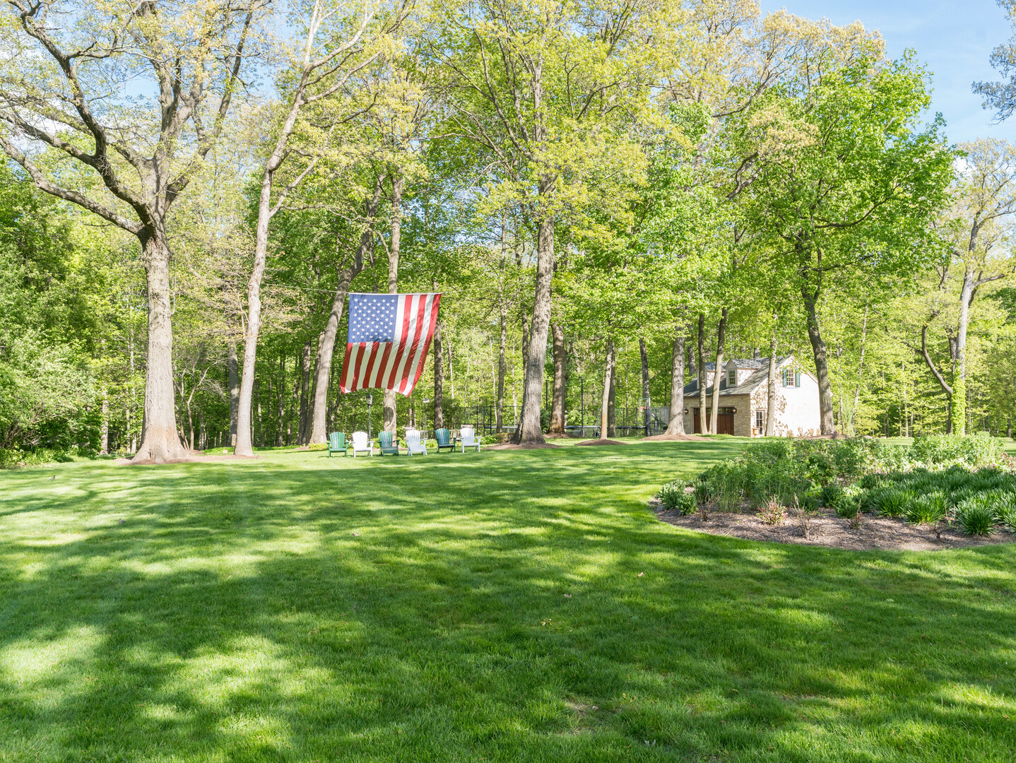 875 Country Club Road Property Photo 5