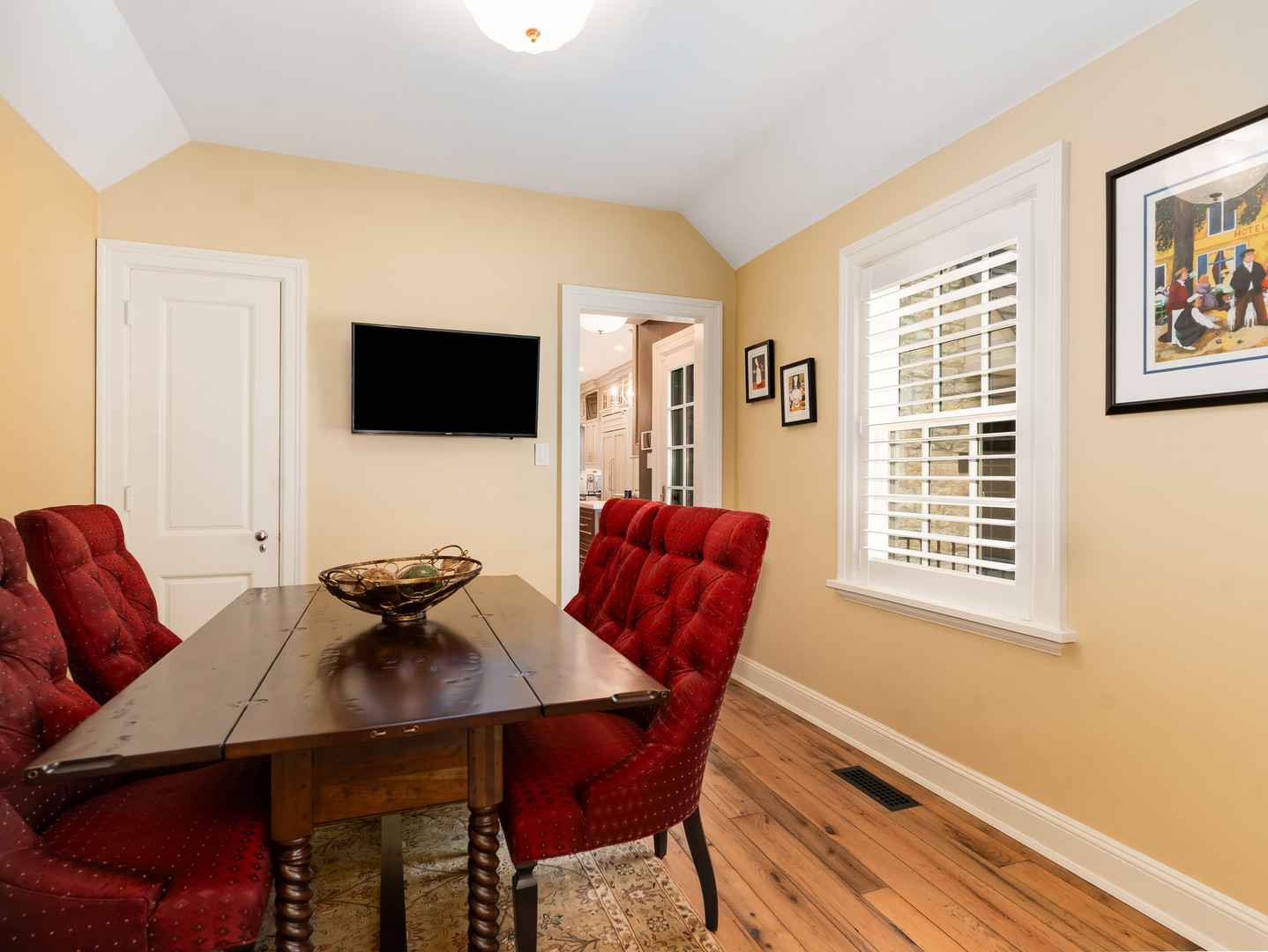 875 Country Club Road Property Photo 24