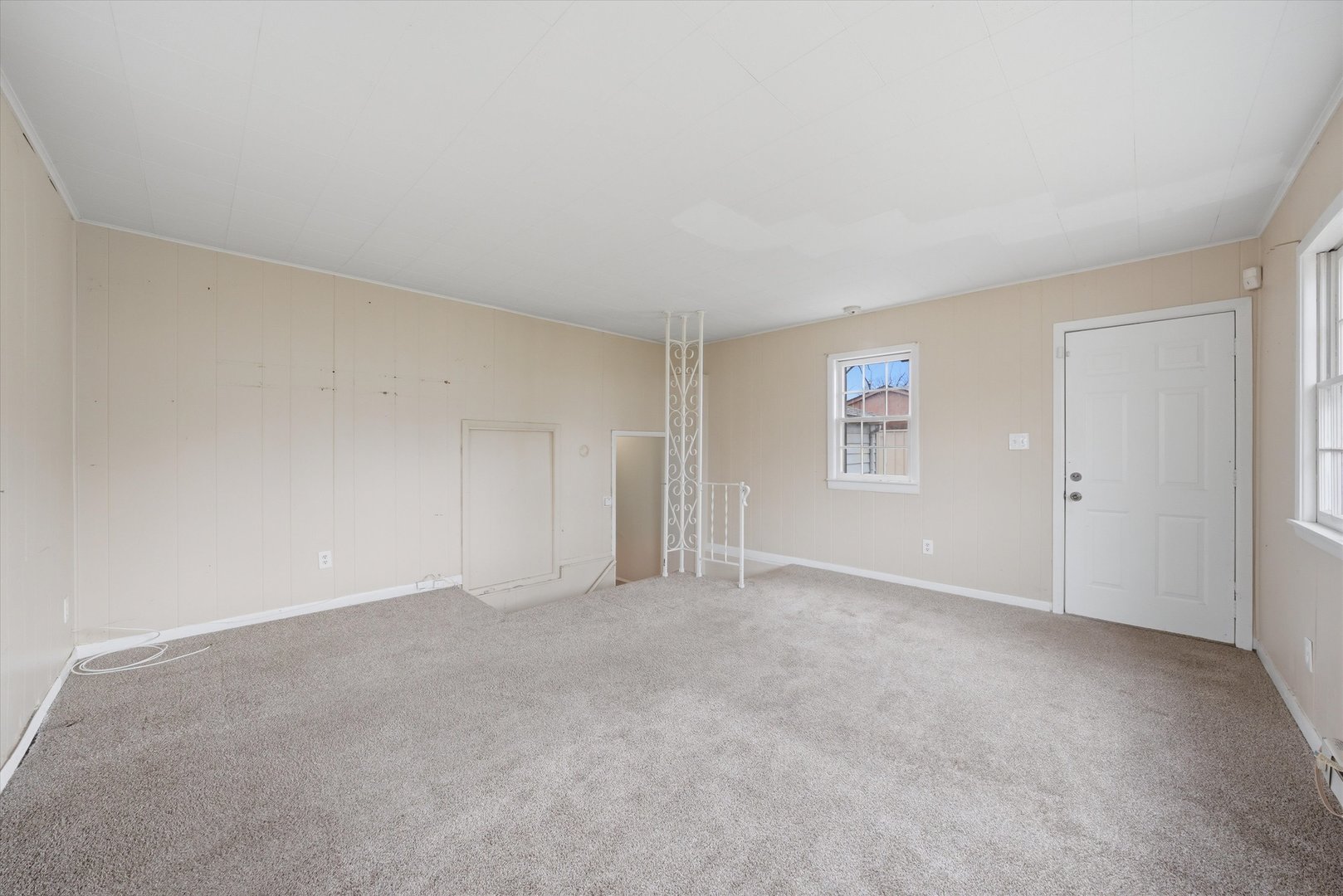 2016 215th Place Property Photo 9
